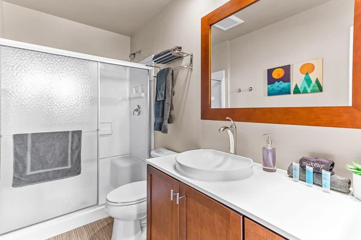 Downtown Ann Arbor 2 King Bed Balcony Apartment מראה חיצוני תמונה